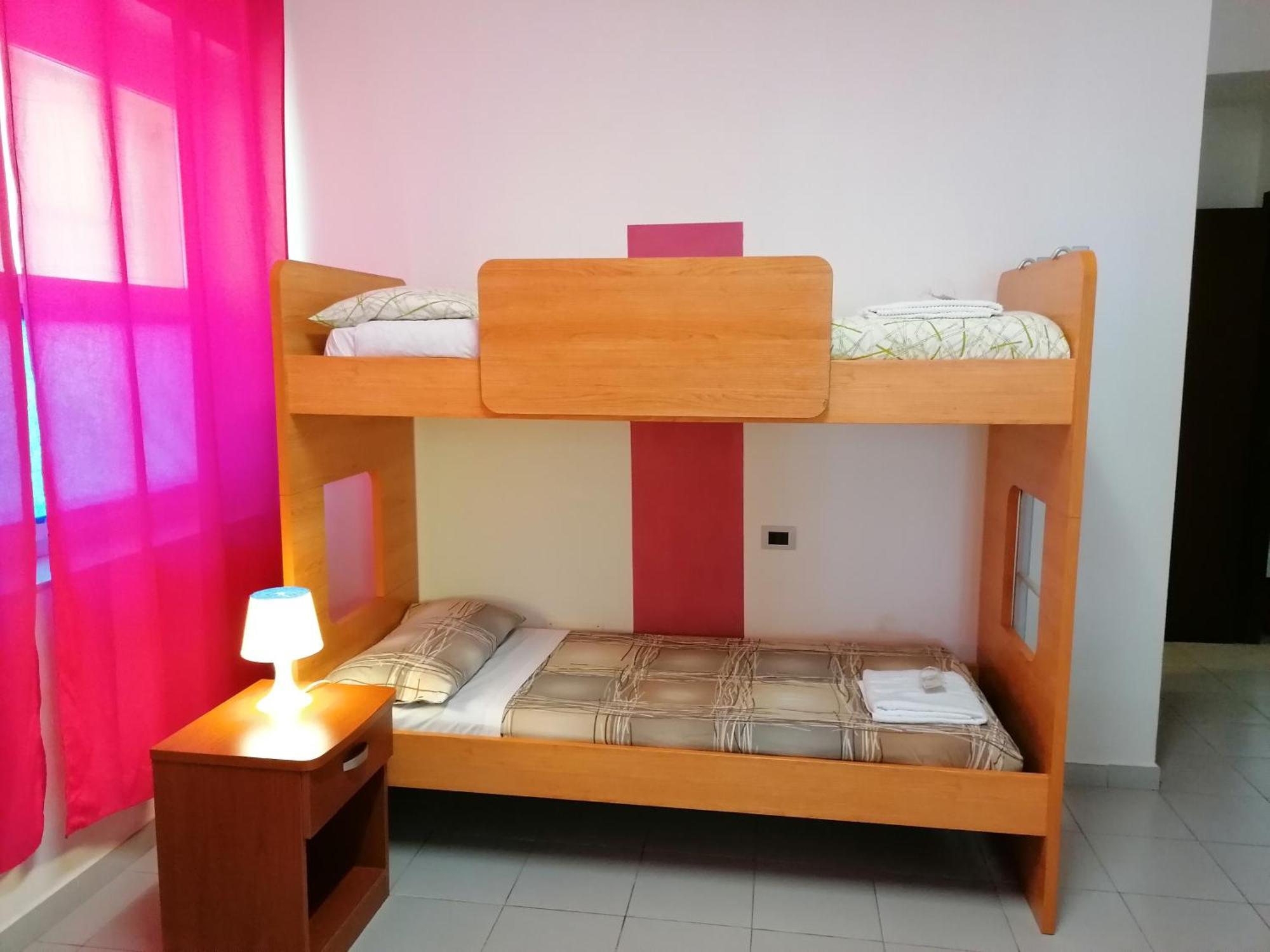 Perla Del Levante Hostel Framura Zimmer foto